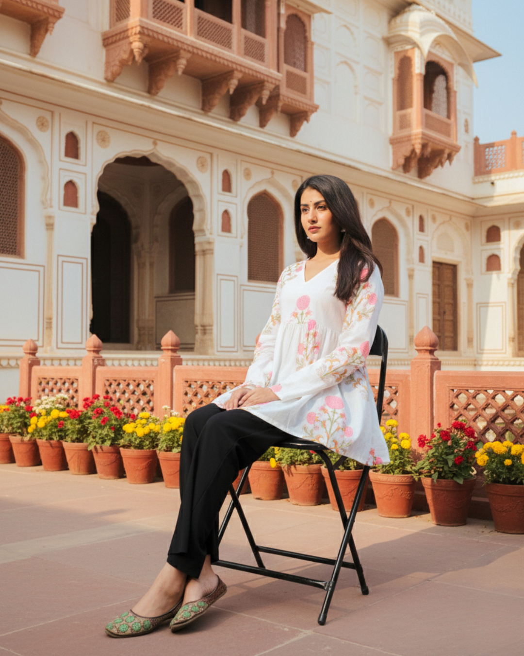 white sanganeri print short kurti